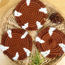 Load image into Gallery viewer, Pin Wheel Coaster