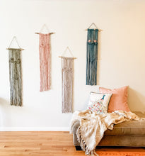 Load image into Gallery viewer, The Body