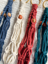 Load image into Gallery viewer, Mini Beaded Plant Hanger