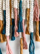 Load image into Gallery viewer, The Signet