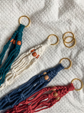 Load image into Gallery viewer, Mini Beaded Plant Hanger